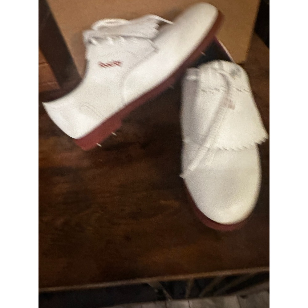 Footjoy Women's SoftJoys size 8M white with Kiltie fringe and plad interior - Picture 3 of 7